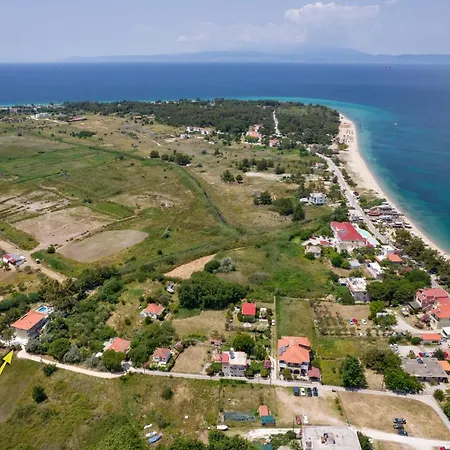 アパートホテル Marti Garden 3*