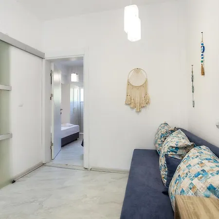 Aparthotel Villa Marti Garden - budget studios